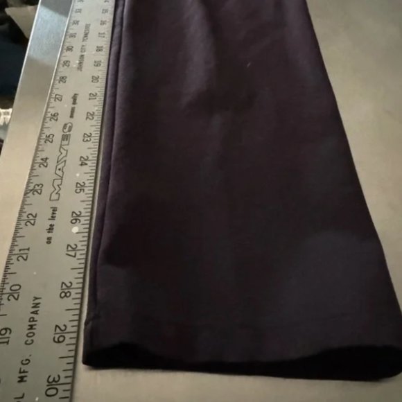 Eileen Fisher Tapered Stretch Crepe Ankle Pants Cassis Burgundy SIZE MEDIUM - Picture 12 of 14